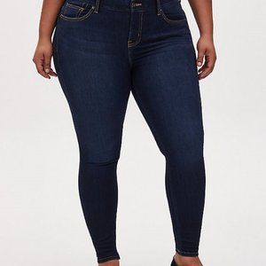 Torrid 22 ExTall Bombshell Dark wash Denim Jeans